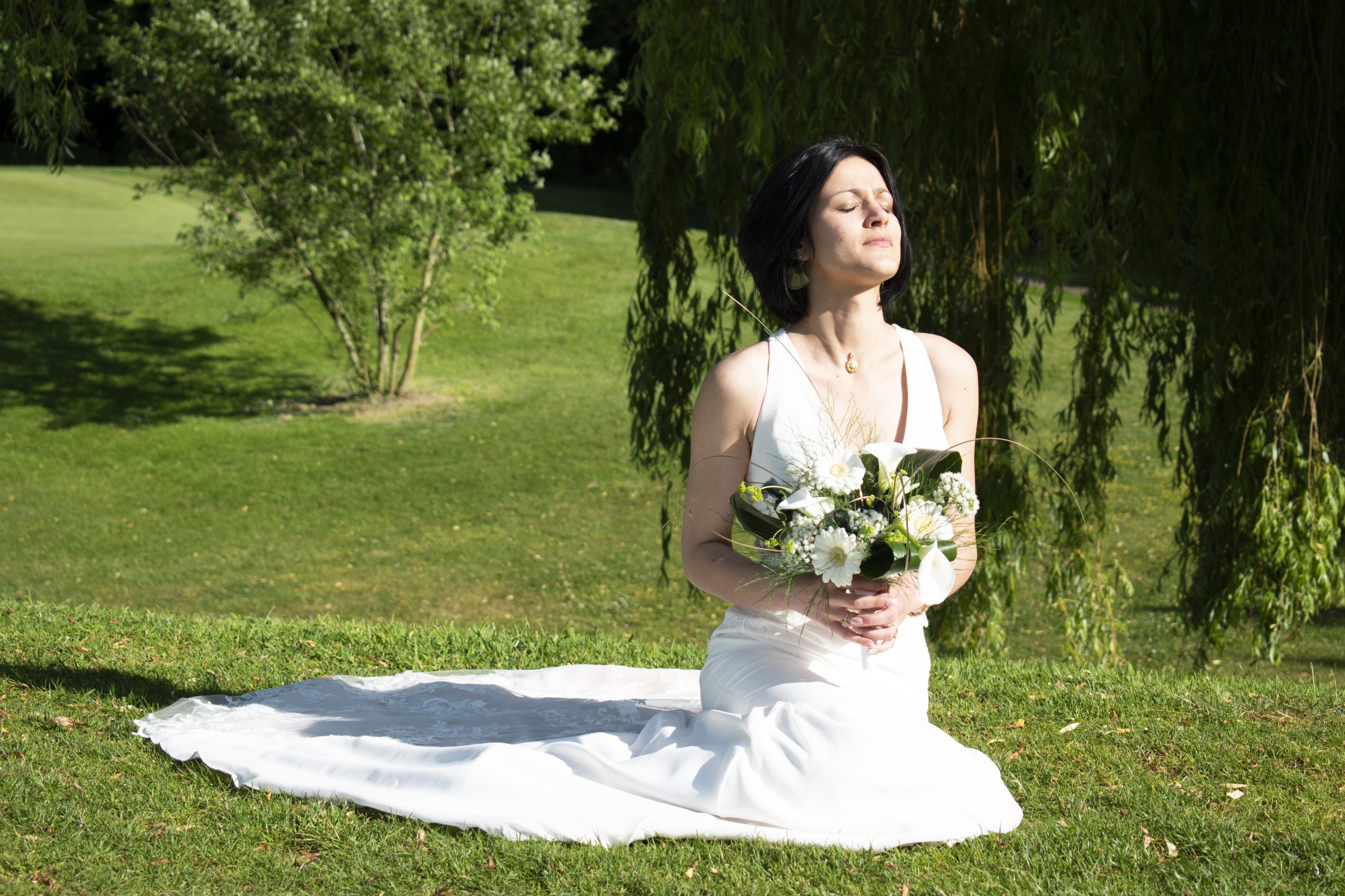 mariée seule, bonheur, union, mariage